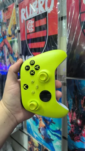 Controle Xbox Series Verde seminovo pouco usado entrega grátis 