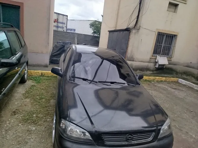 Chevrolet Astra 2.0/ CD/ GLS 2.0 MPFI 16V 3P 2000
