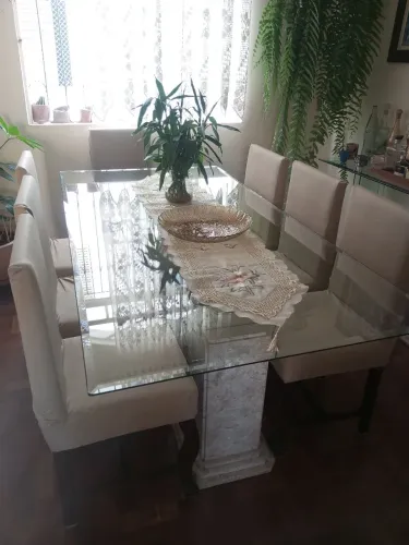 Linda mesa de Vidro com base Marta Rocha