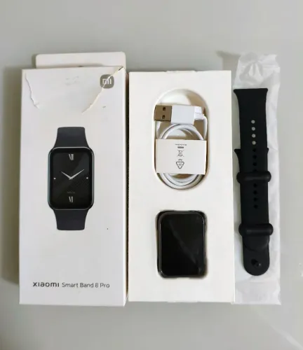 Xiaomi Smart Band 8 pro