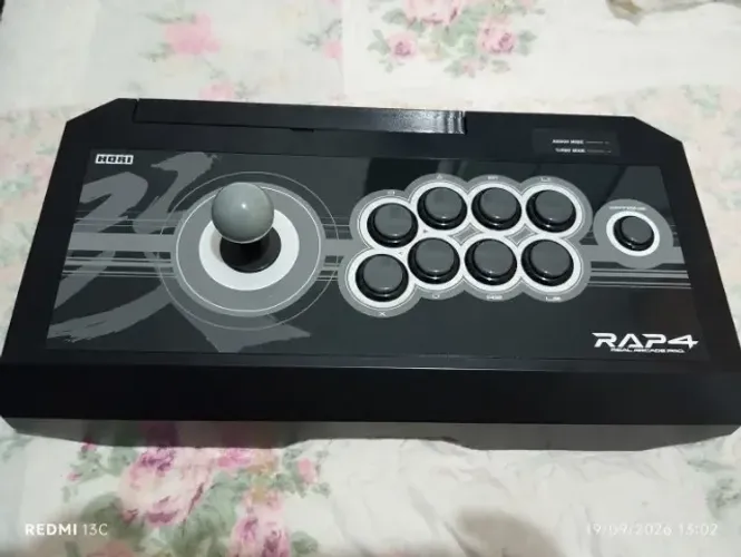 ARCADE HORI RAP 4 SEM FIO PS5 - DUAL SENSE 100% ORIGINAL