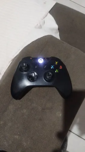 Controle Xbox one com entrada P2