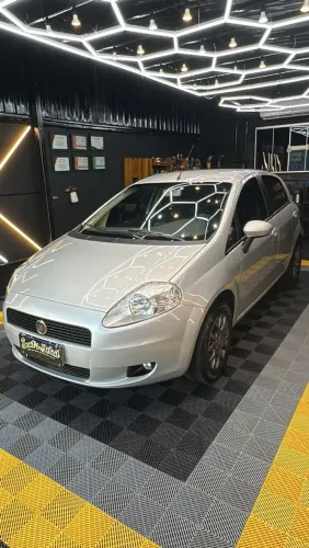 Fiat Punto HLX 1.8 Flex 8V 5P 2008