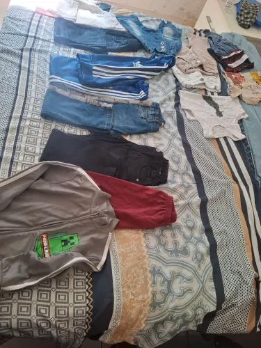 Lote de menino de 2 a 7 anos na Taquara