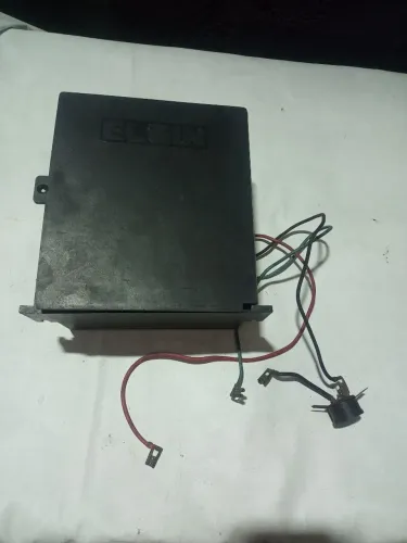 Caixa elétrica ELGIN usada