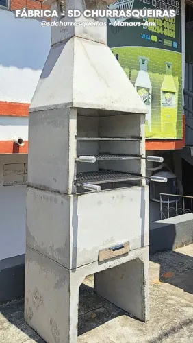 Churrasqueiras Pré-Moldadas Comum natural Com kit inox.