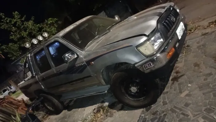 Toyota Hilux CD SR 4X4 3.0 8V 90cv Diesel 2002