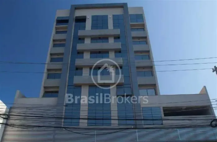 Ótima sala com banheiro - 20 m² na Estrada do Tindiba