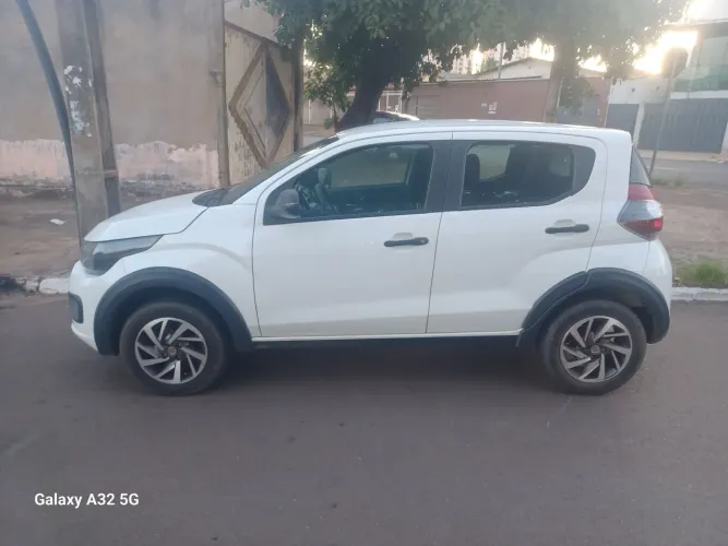 Fiat Mobi Like 1.0 Fire Flex 5P. 2022