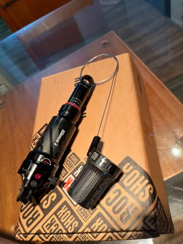 Amortecedor traseiro RockShox SID 