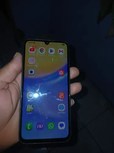 Vende se esse a15 128gb todo original 