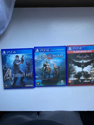 Jogos PS4 - Ótimo estado