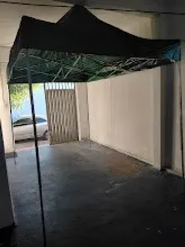 ? TOLDO VERDE À VENDA ?