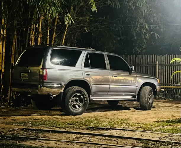Toyota Hilux SW4 4X4 3.0 8V TB Diesel 1998