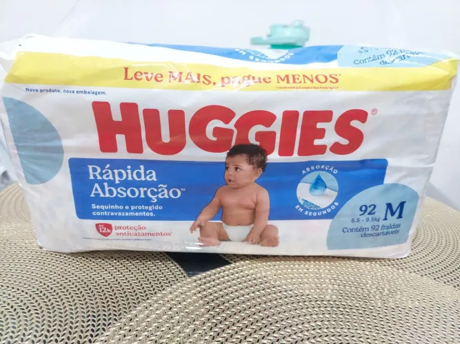 Fraldas descartáveis 