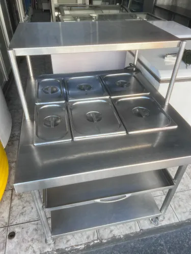 Mesa condimentadora de inox refrigerada