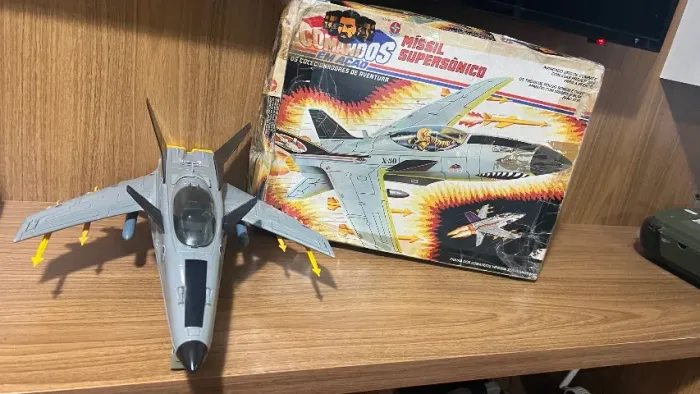 Avião X30 comandos em ação Gi Joe muito bonito com caixa 