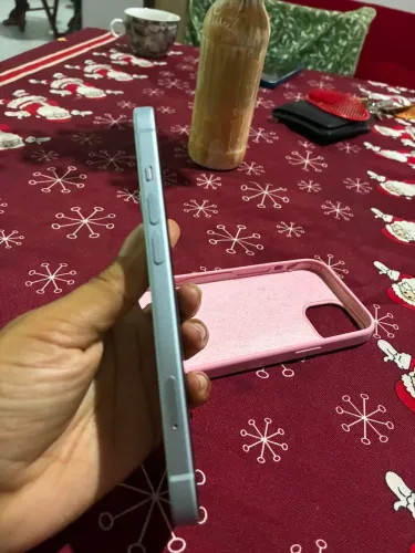 iPhone 15