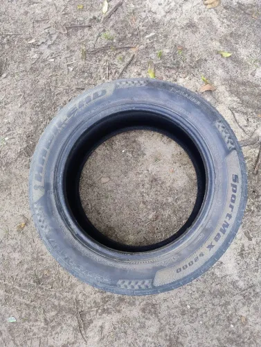 Vendo par de pneus 225-55/17