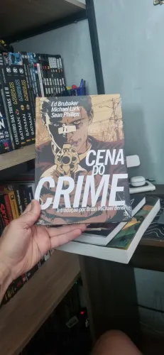 Cena do crime - Ed brubaker. Lacrado
