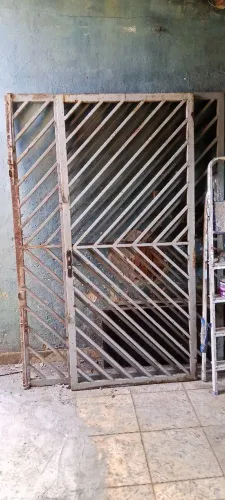 Portão de garagem 2.40 por 2.20