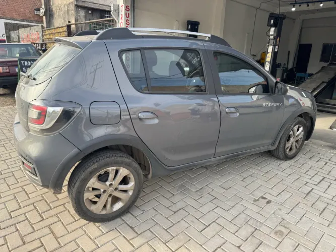 Renault Sandero Stepway Flex 1.6 16V 5P 2020
