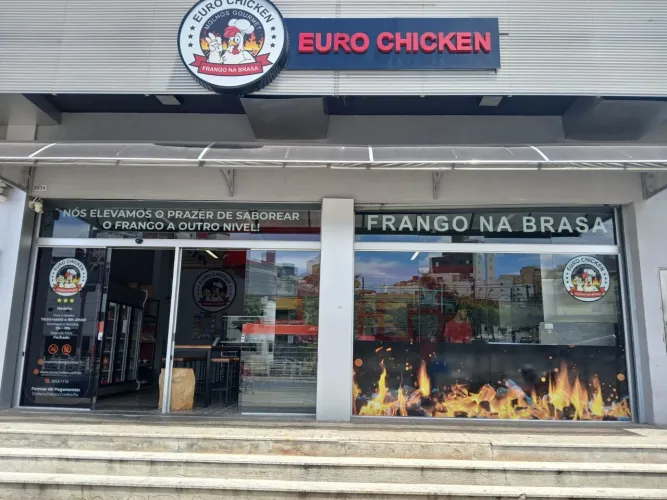 Procuro Cozinheira
