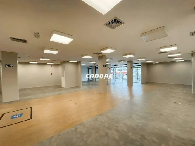 Excelente Sala Comercial Estruturada no Coração do Garcia I Cadore Imóveis