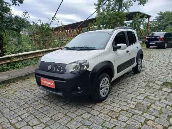 Fiat Uno WAY Celeb. 1.0 EVO Fire Flex 8V 5P 2013