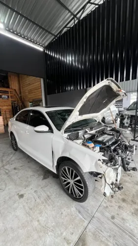 Sucata VW Jetta 2.0 TSI Highline DSG 2011 a 2014 para Peças - AMG AUTO PARTS