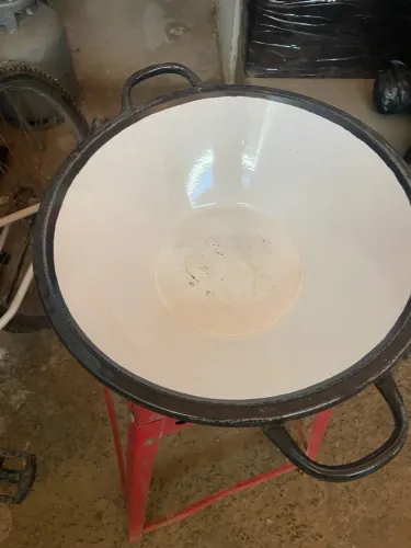 Fogão e tacho de 16 para fritar pastel 