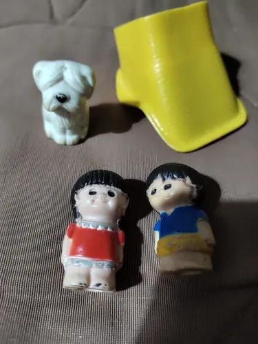Lote de brinquedos bonecos linha Família Feliz Estrela anos 70