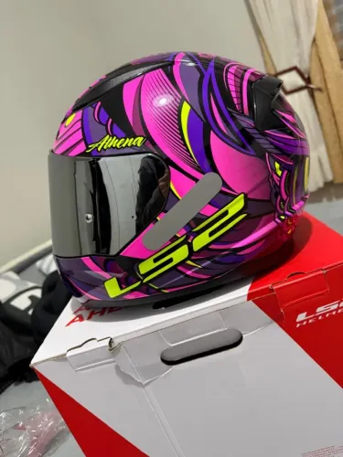 Capacete