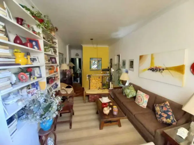 Apartamento - Padrão / Residencial / Laranjeiras