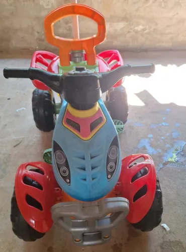 Carrinho para criança até 6 anos 