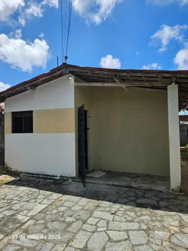 ALUGO Casa em Mangabeira com 2 Quartos