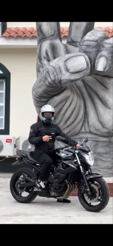 Xj6 2012