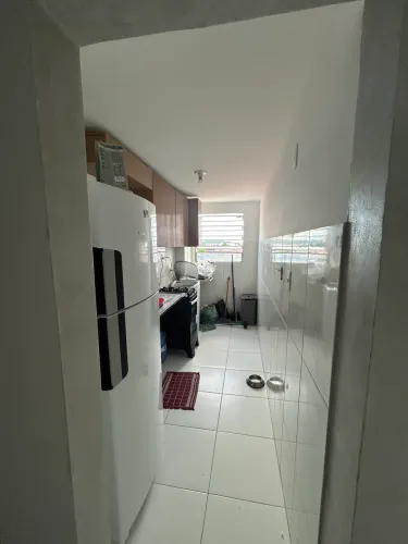 Alugo quarto em apartamento no condomínio vila formosa