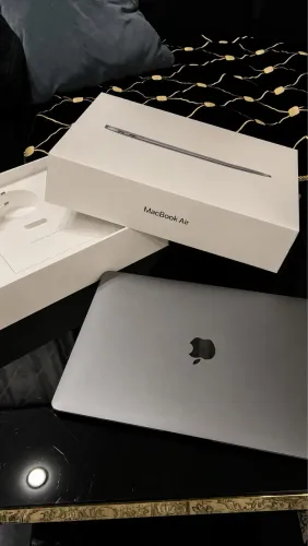 MacBook Air M1 256GB Completo na Caixa
