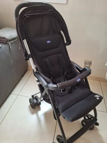 Carrinho de Bebe - Chicco OH Lala