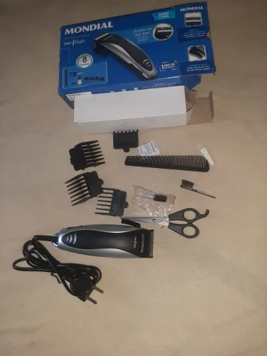 Maquina de cortar cabelo mondial