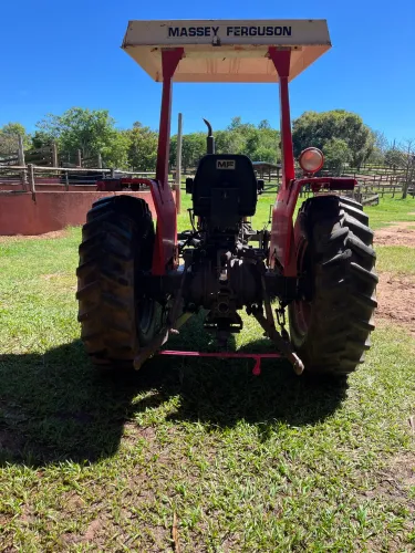 Trator MF 265