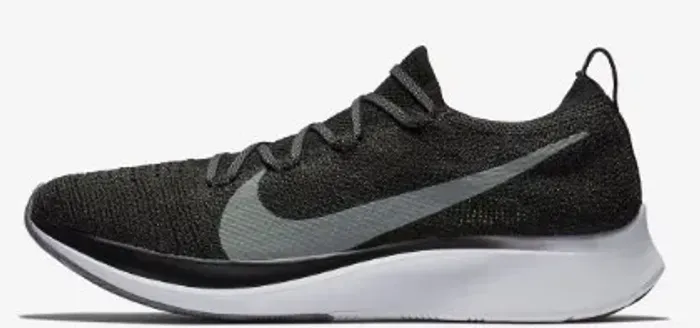 Nike Zoom Fly Flyknit 2 modelos azul e preto 38