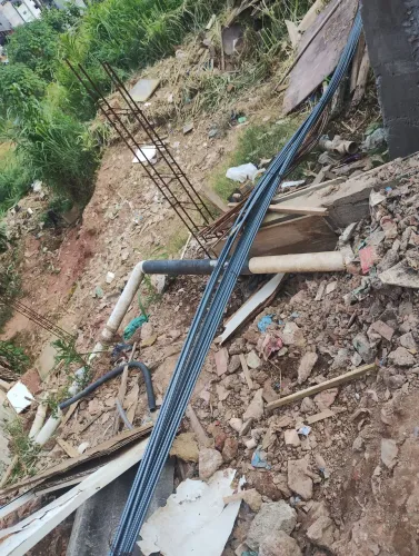 Vêndo terreno eldorado diadema ou troco em carro moto do mesmo valor