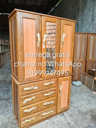 Guarda roupa de solteiro com espelho e frete grátis.
