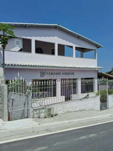 Casa a venda em Araruama (5 Quartos - 4 Suítes) - 300.000,00 - Hawai
