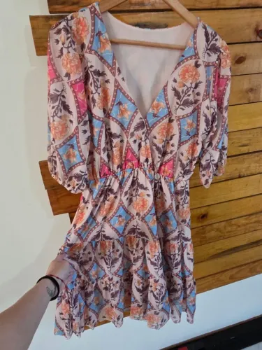 Brechó - Lindos vestidos - Apartir de 15 reais