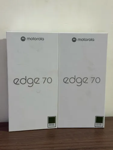 Smartphone Motorola Edge 70 5G 256GB 24GB