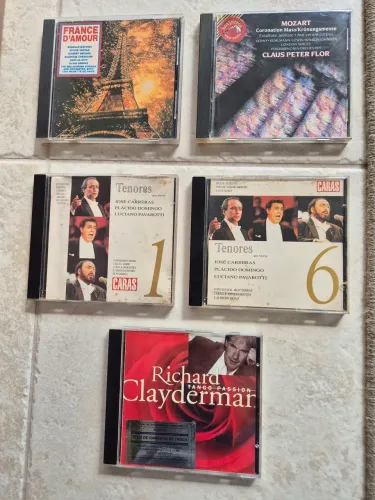 Lote 5 CDs clássicos e internacionais