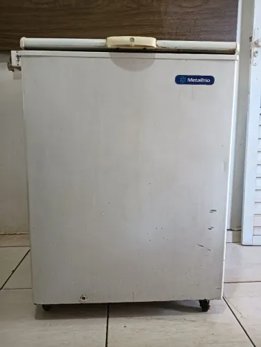 Freezer Horizontal Branco 166L Modelo Metalfrio DA170